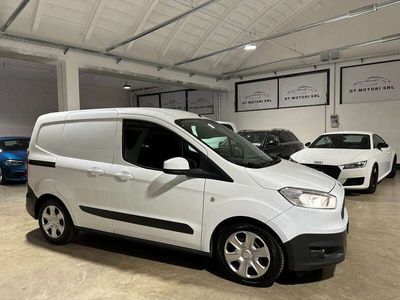 usata Ford Tourneo Courier 