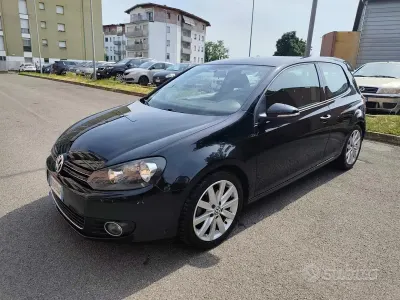 Usata VW Golf VI Highline 122 CV (89 kW) 2011 Nero Utilitaria