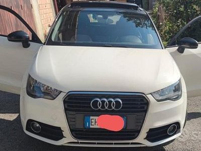 Usata Audi A1 Ambition 122 CV (89 kW) 2011 Bianco Utilitaria