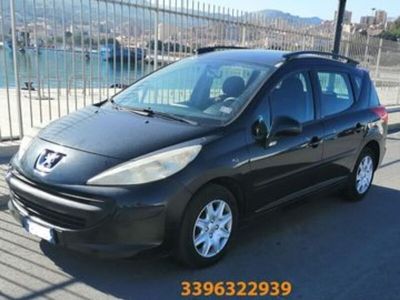 usata Peugeot 207 1.6 HDi 90CV Auto in ottime condizioni, adatta a neopatentati