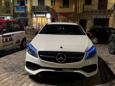 Usata Mercedes A180 Premium 109 CV (80 kW) 2018 Bianco Berlina