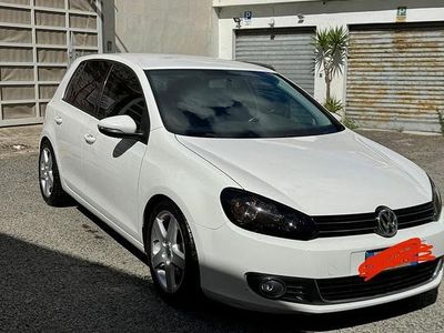 Usata VW Golf VI 110 CV (80 kW) 2009 Bianco Utilitaria