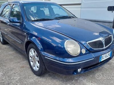 usata Lancia Lybra 1.9 JTD cat Station Wagon LX