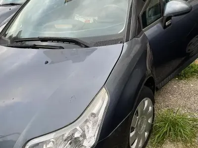 Usata Citroën C4 88 CV (64 kW) 2006 Grigio Berlina
