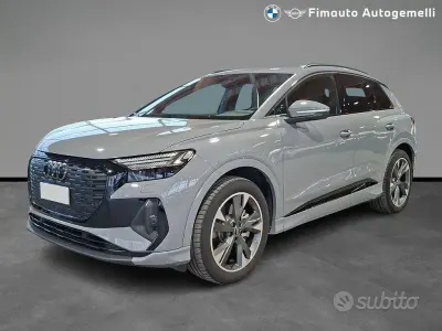Usata Audi Q4 e-tron Premium 210 kW (286 CV) 2024 Grigio / metallizzato SUV