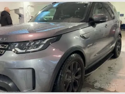 Usata Land Rover Discovery 241 CV (177 kW) 2018 Grigio SUV