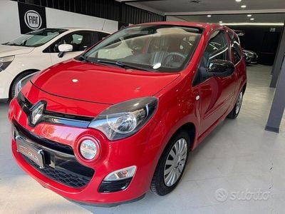 Usado Renault Twingo 75 CV (55 kW) 2012 Rojo Utilitario