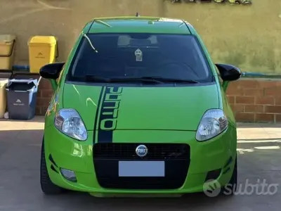 Usata Fiat Grande Punto Sport 90 CV (66 kW) 2007 Verde Utilitaria
