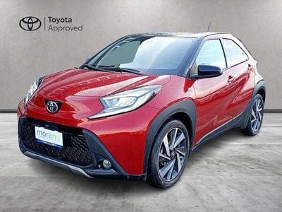 Usata Toyota Aygo X Lounge 72 CV (52 kW) 2024 Rosso SUV