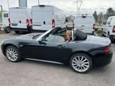 Usata Fiat 124 Spider Lusso 103 CV (75 kW) 2017 Cabrio