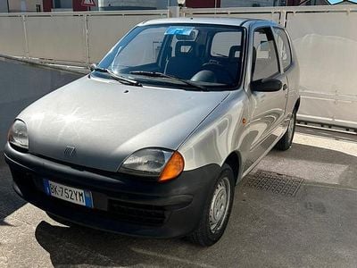 Usata Fiat 600 Young 2000 Grigio Utilitaria