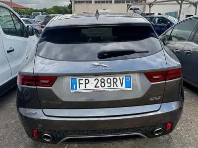 Usata Jaguar E-Pace 150 CV (110 kW) 2018 Grigio SUV