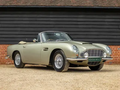 Usata Aston Martin DB6 286 CV (210 kW) 1969 Marrone Cabrio