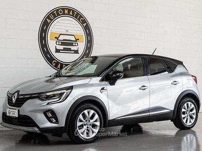 Usata Renault Captur Techno 160 CV (117 kW) 2021 Grigio SUV