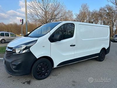 Usata Opel Vivaro Edition 120 CV (88 kW) 2019 Bianco Monovolume