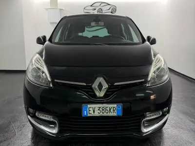 Usata Renault Scénic 110 CV (80 kW) 2014 Nero Monovolume