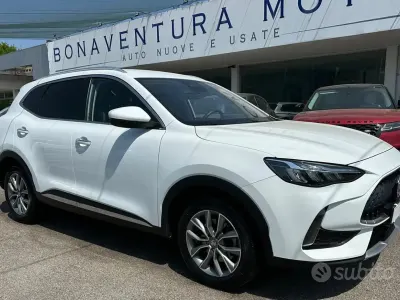Usata MG HS Comfort 162 CV (119 kW) 2024 Bianco SUV