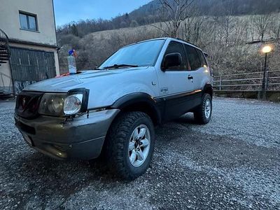Usata Nissan Terrano 2001 Grigio SUV