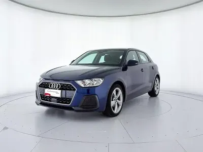 Usata Audi A1 Sportback Advanced Plus 95 CV (69 kW) 2024 2d blu navarra metallizzato Utilitaria