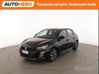 Usata Peugeot 208 Active 75 CV (55 kW) 2024 Nero Utilitaria