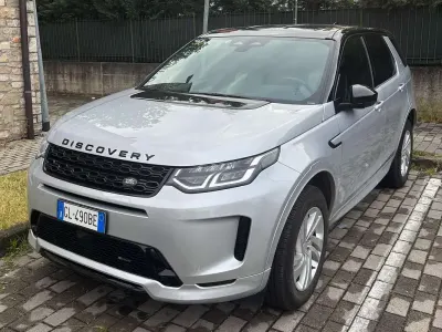 Usata Land Rover Discovery Sport SE Dynamic 163 CV (119 kW) 2022 Argento SUV