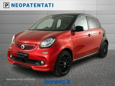 Usado Smart ForFour Superpassion 71 CV (52 kW) 2019 Rojo Utilitario