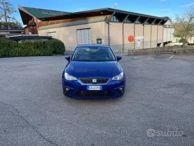 Usata Seat Ibiza Business 95 CV (69 kW) 2020 Blu Utilitaria