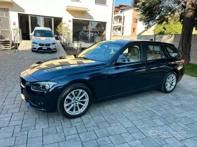 Usata BMW 320 136 CV (100 kW) 2017 Blu Station wagon