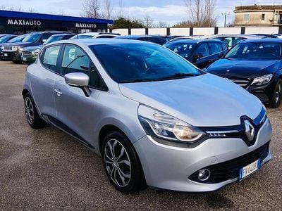 Usata Renault Clio IV 90 CV (66 kW) 2016 Argento Berlina