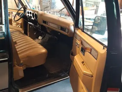Usata Chevrolet Silverado 1983 Marrone