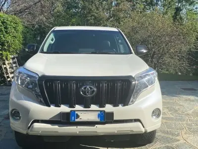 Usata Toyota Land Cruiser 190 CV (139 kW) 2015 Bianco SUV