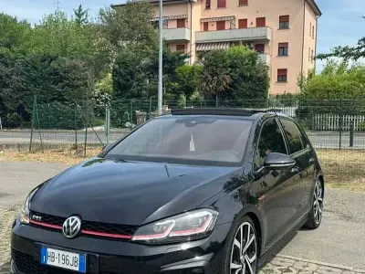 Usata VW Golf VII Business 230 CV (169 kW) 2017 Berlina