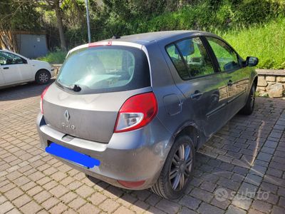 usata Renault Clio 1.2i cat 5 porte RL