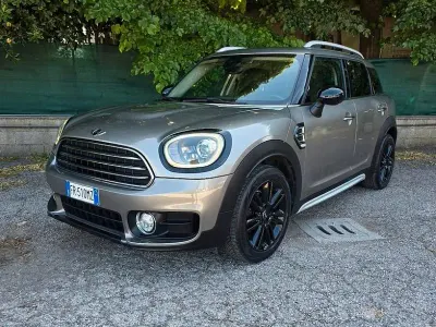 Usata Mini Cooper Countryman 116 CV (85 kW) 2018 Grigio SUV