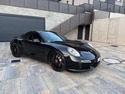 Porsche 911 Turbo S