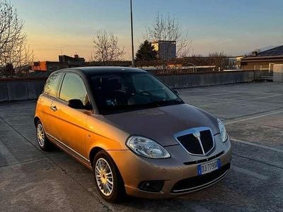 Usata Lancia Ypsilon 95 CV (69 kW) 2007 Bronzo Utilitaria