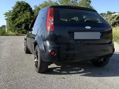 Usata Ford Fiesta 68 CV (50 kW) 2007 Utilitaria