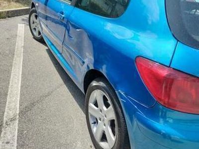 Usata Peugeot 307 109 CV (80 kW) 2001 Blu Utilitaria