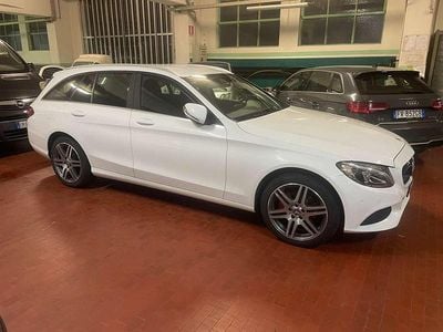 Begagnad Mercedes C180