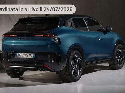 Nuova Alfa Romeo Junior Ti 145 CV (106 kW) 2025 Argento SUV