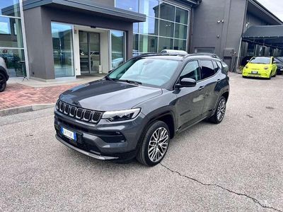 Grigio Usata 2024 Jeep Compass Summit SUV | 27.500 € (Buon prezzo)