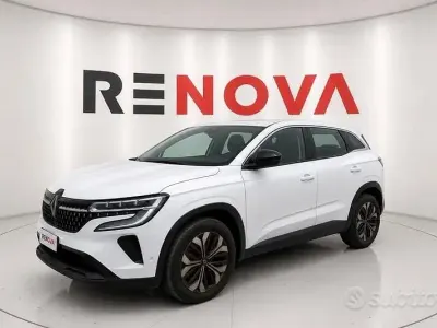 Usata Renault Austral Equilibre 131 CV (96 kW) 2023 Bianco SUV