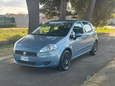 Usata Fiat Grande Punto 2009 Grigio Utilitaria