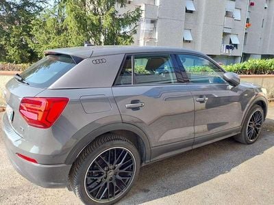 Usata Audi Q2 Ambiente 158 CV (116 kW) 2018 Grigio SUV