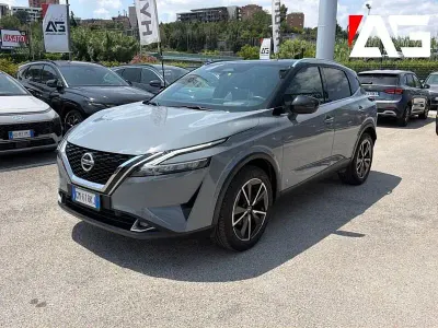 Usata Nissan Qashqai Tekna 140 CV (102 kW) 2022 Grigio SUV
