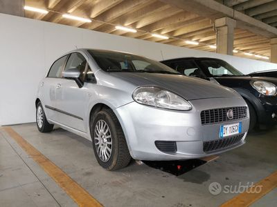 usata Fiat Punto 1.3 mjt motore da sostituire