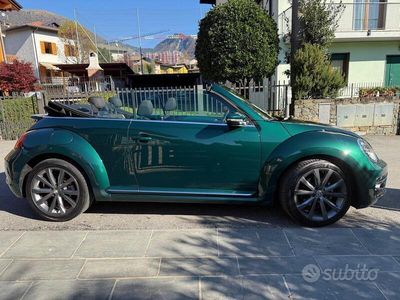 Usata VW Beetle Cabriolet 105 CV (77 kW) 2017 Verde Cabrio