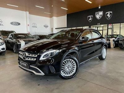 Usata Mercedes GLA200 136 CV (100 kW) 2019 Nero SUV