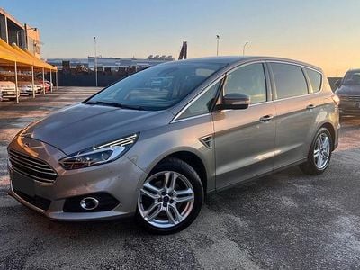 Usata Ford S-MAX Titanium 179 CV (131 kW) 2015 Grigio Monovolume