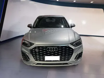 Usata Audi Q5 Sportback Edition .1 204 CV (150 kW) 2022 Grigio SUV